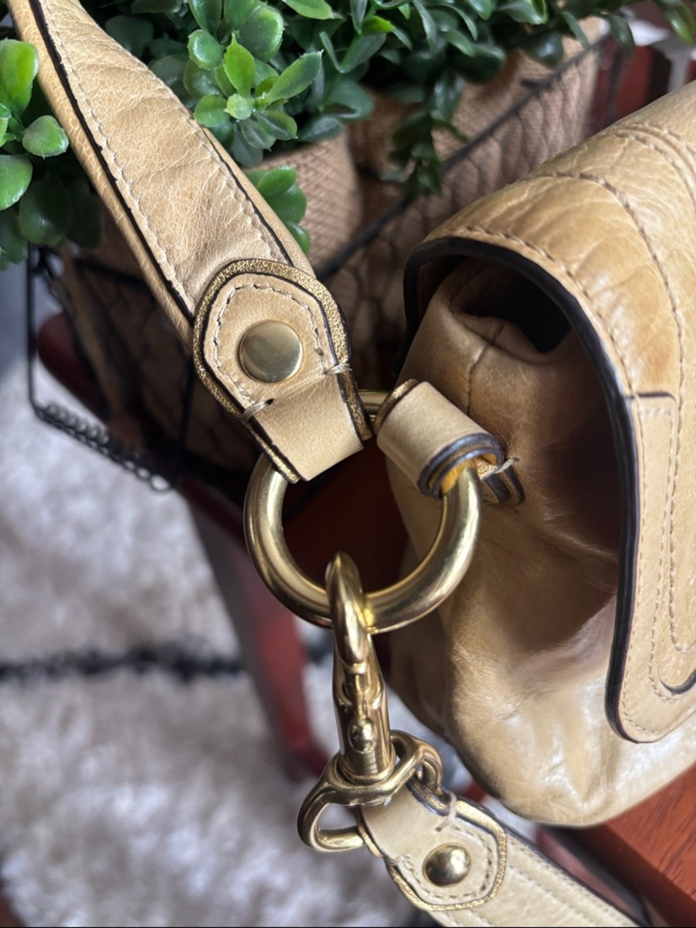 Coach Kristin Leather Flap Crossbody / Shoulder Bag, style 18160. - Picture 4 of 9